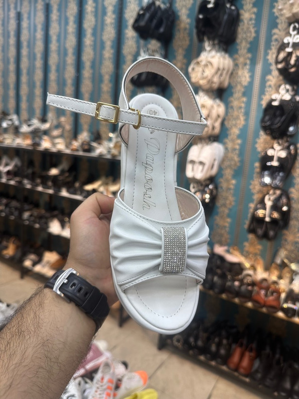 صندل زنانه لژدار ۵ سانتی نگیندار – بنددار شیک و راحت